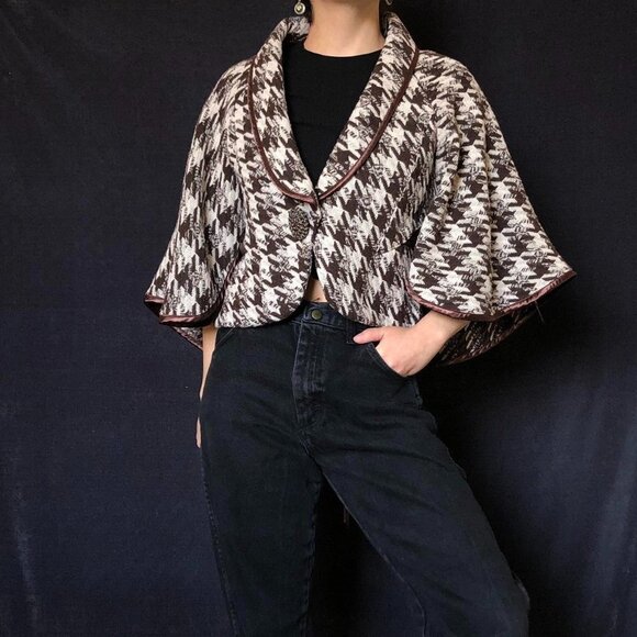 Vertigo Paris Jackets & Blazers - 𝅺VERTIGO Cape